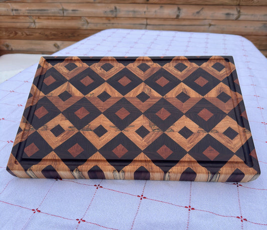 Diamond Pattern Cutting Board